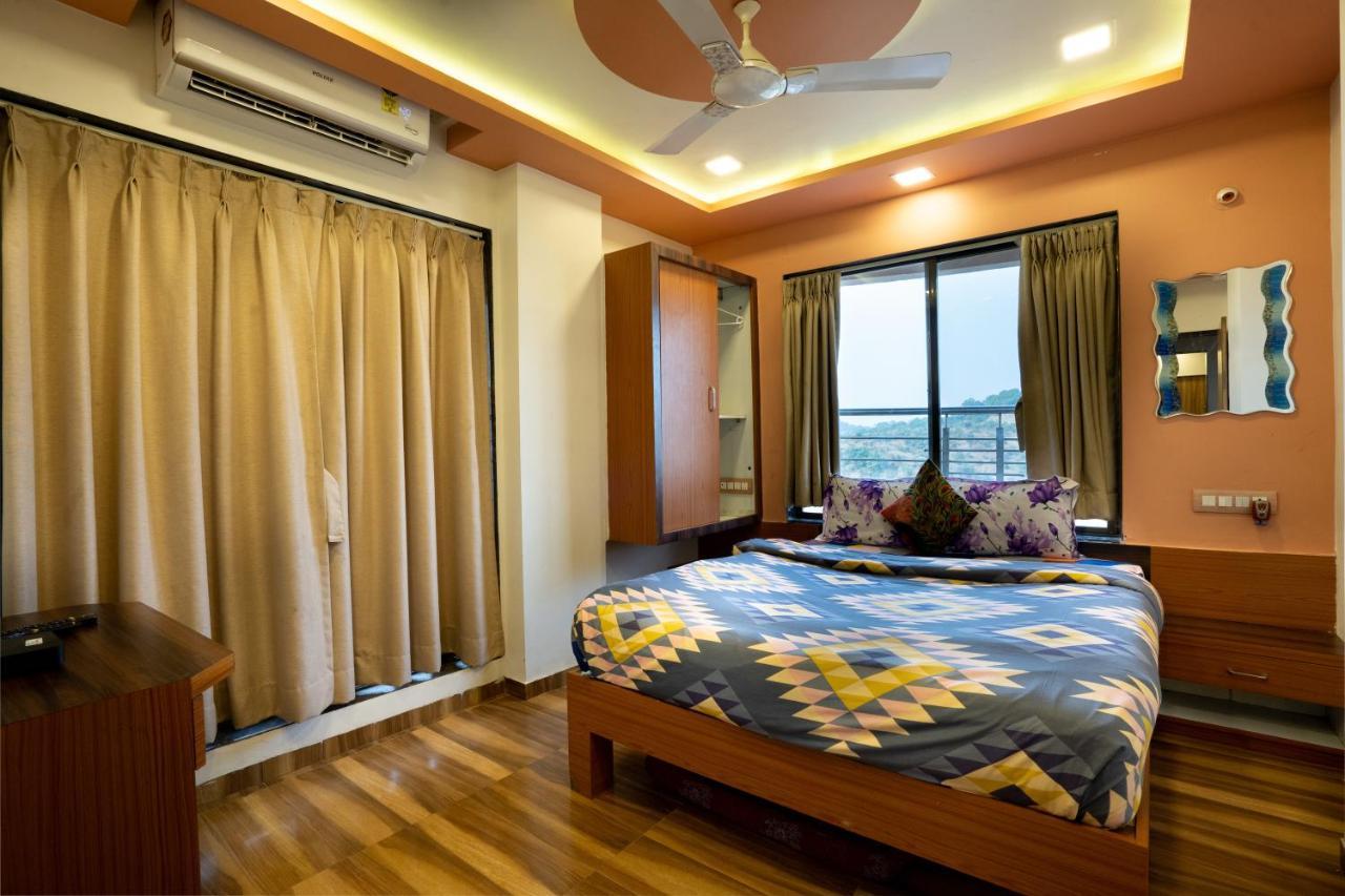 Pooja Villa Suites-Rooms And Pool, Igatpuri Exterior photo