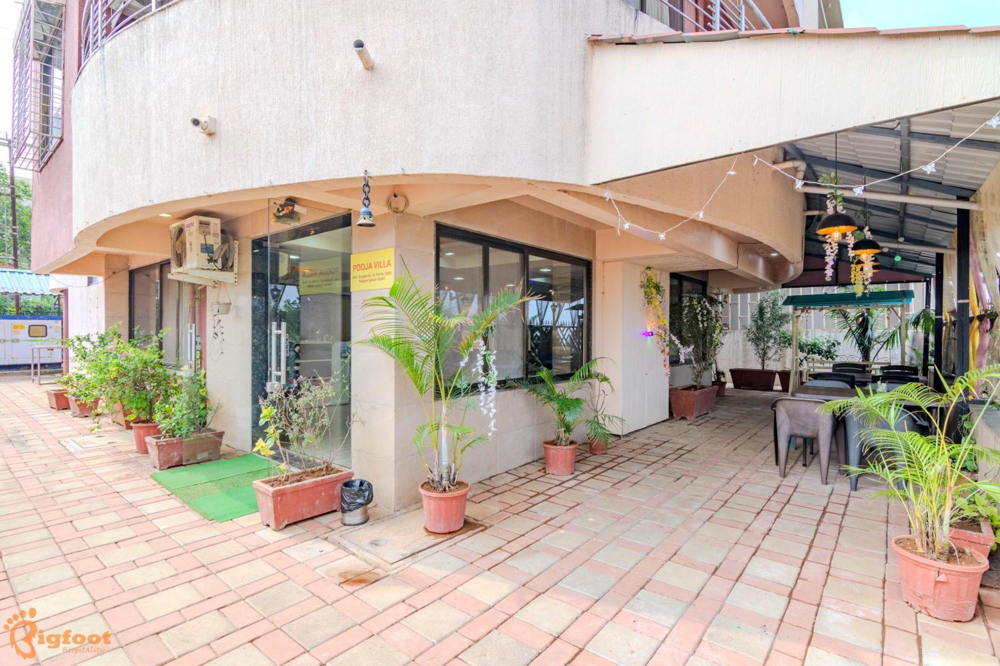 Pooja Villa Suites-Rooms And Pool, Igatpuri Exterior photo